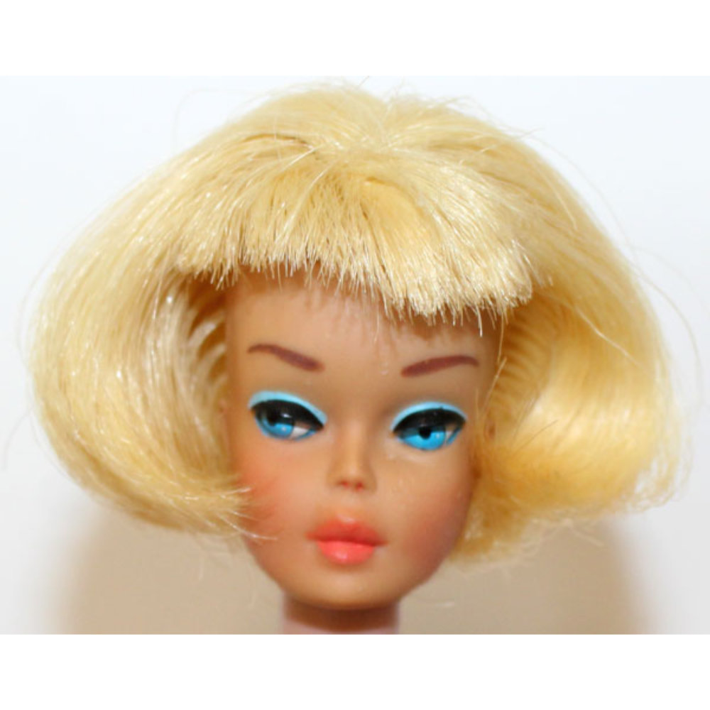 Platinum American Girl Barbie with Full Coiffure in Fashion