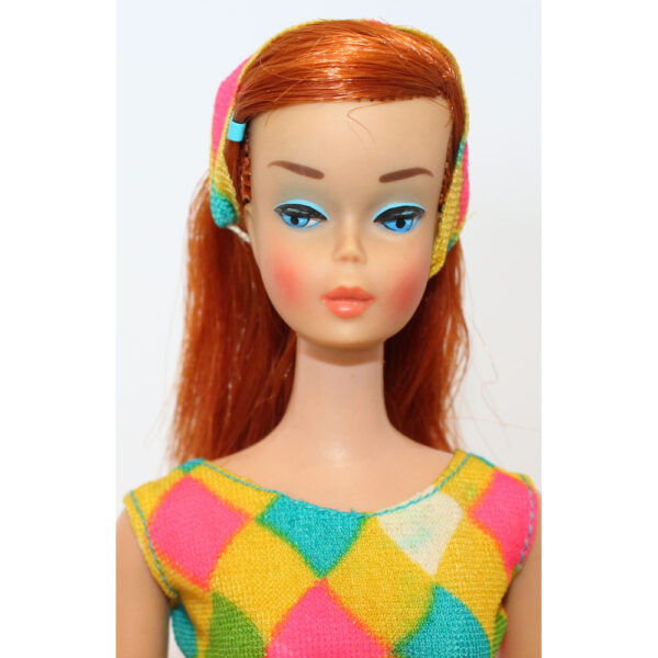 Bloom Bursts Color Magic Fashion 1778M – Barbie | Marl & B